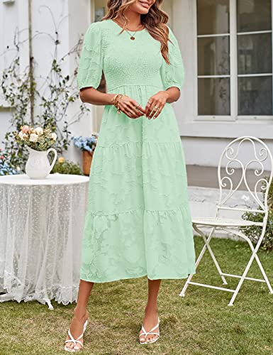 Robe fleurie col rond ajustable : le confort smocké anti-chaleur