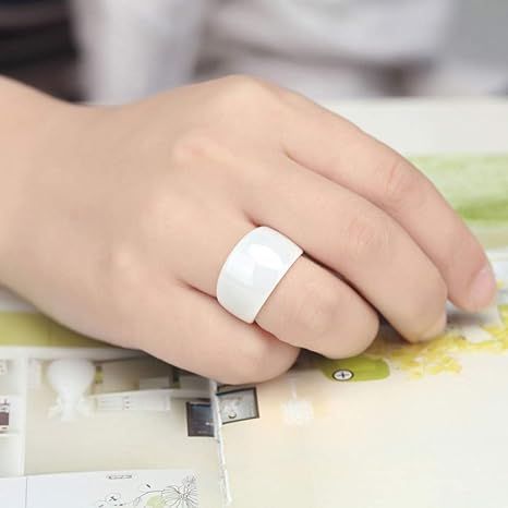 Amazon Co Jp 指輪の男性と女性のジュエリーリングの結婚式のための白い滑らかな曲面セラミックリング サイズ 7 防水火葬ジュエリー Size 7 ジュエリー Amazon Co Jp 指輪の男性と女性のジュエリーリングの結婚式のための白い滑らかな曲面セラミックリング サイズ 7 防水火葬ジュエリー Size 7 ジュエリー