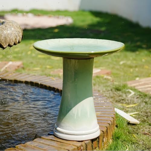 Handgefertigtes Keramik-Vogelbad mit Blütenrelief-Schale, Ø43 cm/Höhe 45 cm, verlaufendes hellgrünes Hochglanzfinish, Frost- und wetterfest für Garten sowie Terrasse
