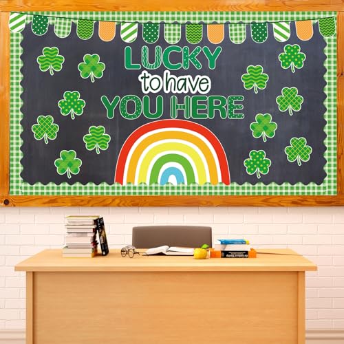 Bordure trèfle et drapeaux Saint-Patrick pour tableau éducatif