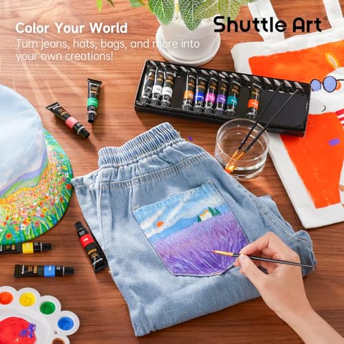 Shuttle Art Textilfarbe waschmaschinenfest, 15 x 12ml Stoffmalfarben waschfest in Tube mit 3 Pinseln, wasserfeste Stofffarben für Erwachsene, Kinder zum Malen und Färben auf T-Shirt, Schuhe, Jeans