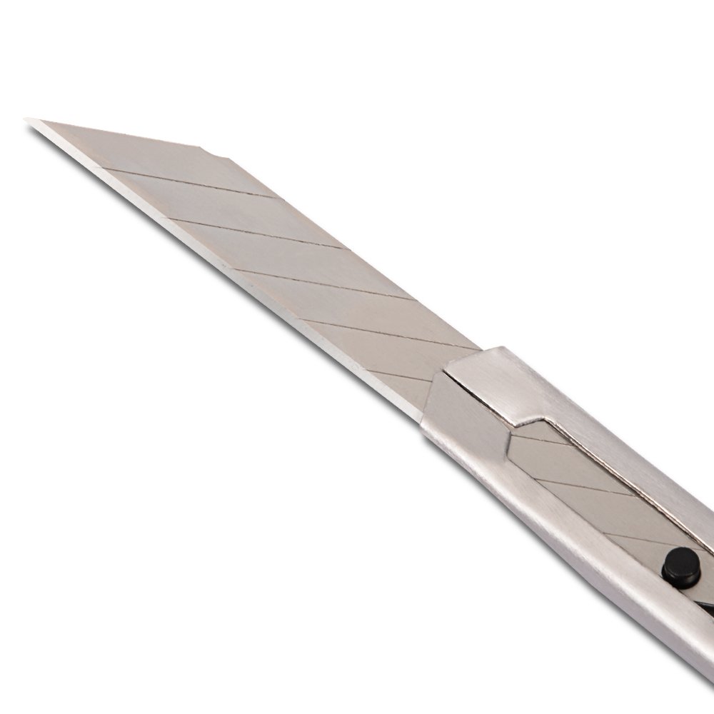FOSHIO 50 Pezzi 9 millimetri Coltello a 30 gradi in acciaio al carbonio Cutter Professionale Lame installazione a mano e accessori per ufficio - universale Art Knife Lame