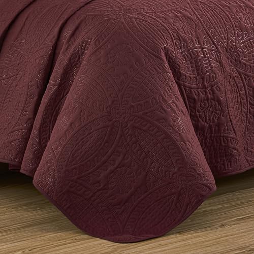 Image of Chezmoi Collection Austin 3-piece Oversized Bedspread Coverlet Set (Queen, Burgundy)