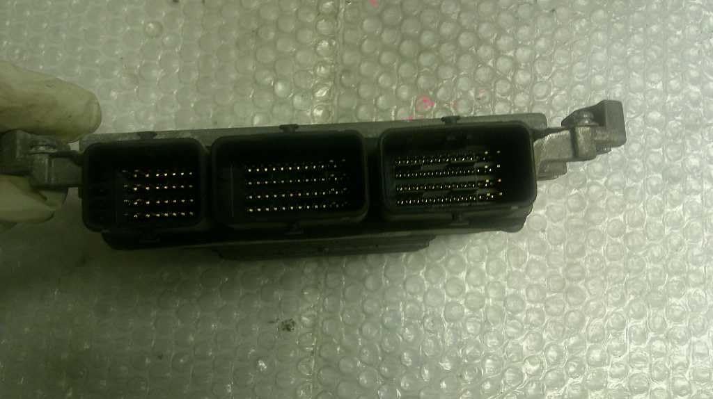 Engine ECM Control Module 2.0L Fits 2015 15 Compatible with Subaru Forester 22765AG973