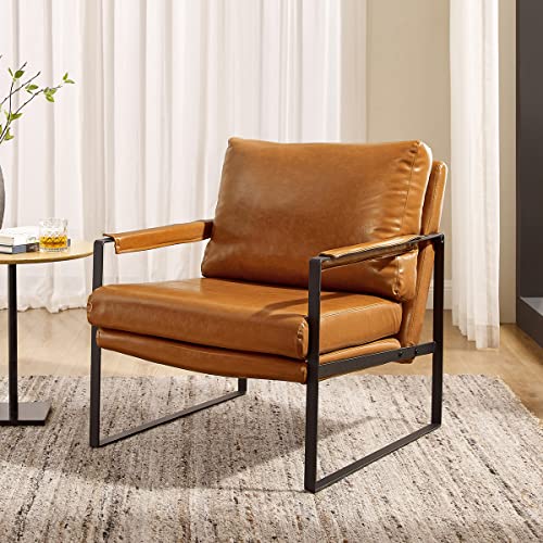 Sillón tapizado marrón con estructura metálica