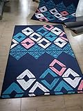 MATERIALES DE CALIDAD : Alfombra de polipropileno termoendurecible de alta calidad. Respaldo antideslizante altamente duradero, la superficie suave y cómoda brinda comodidad bajo los pies, perfecta para hogares con niños y mascotas. que agregará una sensación acogedora a sus pisos de madera noble.
