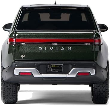 Rivian R1T 1:20 Scale (Forest Green)