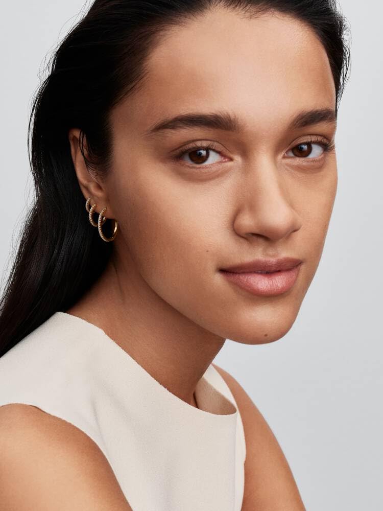 Pandora Timeless Funkelnde Mini-Creolen mit 14K vergoldeter Metalllegierung und Zirkonia, 264649C01
