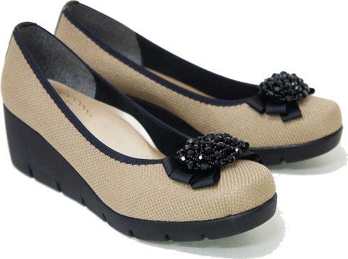 RtH[g V[Y fB[X C FIRST CONTACT t@[XgR^Ng nc39603[23.0cm×Dx[W]