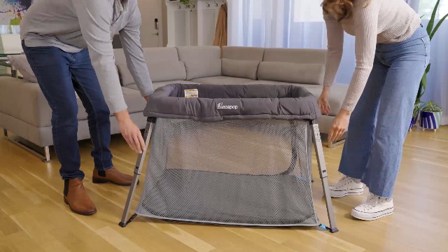 Amazon.com : Hiccapop TravelPod Portable Crib for Baby