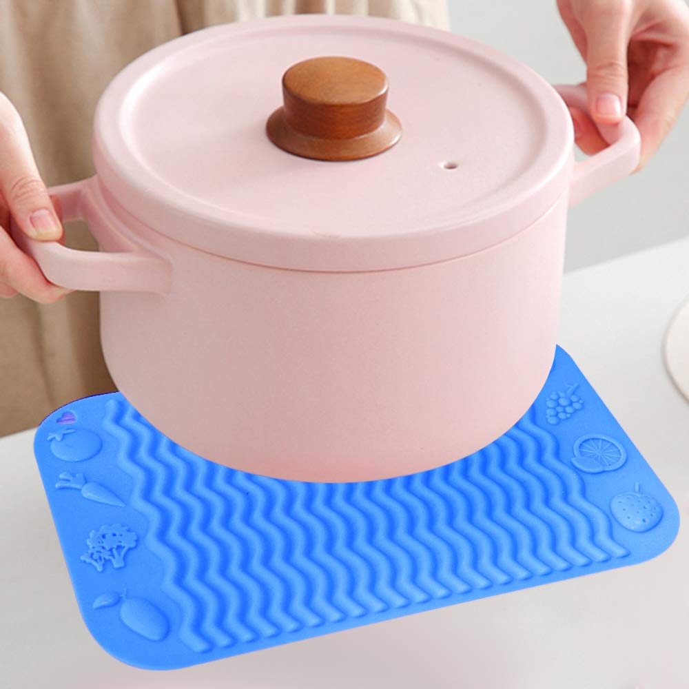 Wrapables Kids Silicone Cloud Placemat - Non-Slip Food Mat Easy Clean Gray Table Protector