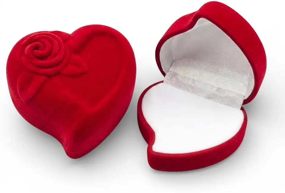 Estojo Porta Alianças em Formato de Coração, Veludo Vermelho com Rosa Decorativa, Caixinha para Anel e Joias