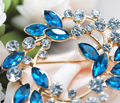 Image of Gyn&Joy Clear Crystal Rhinestone Floral Wreath Pin Brooch BZ005