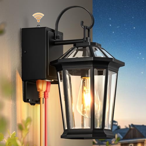 Image of Gleamz Black Dusk to Dawn Outdoor Light with GFCI Outlet, Aluminum