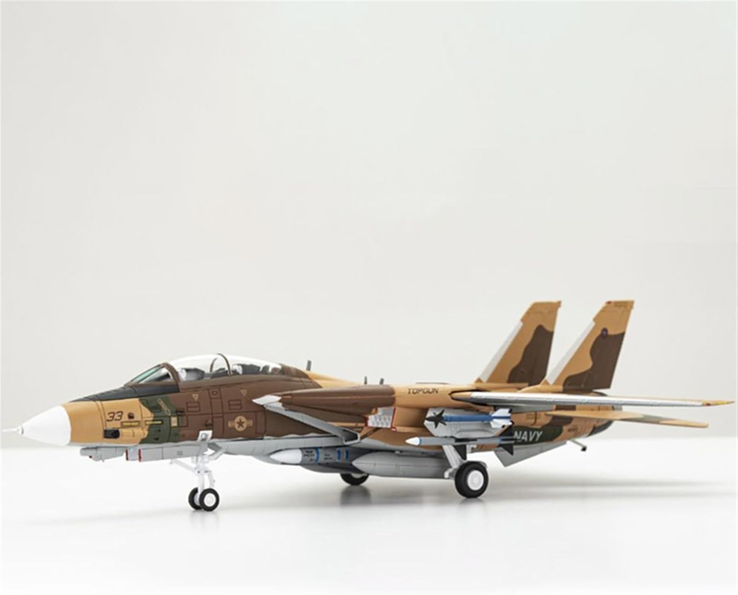 Die Cast 1 72 Scale for F14 F-14a Beautiful Gun 33 1996 NAS Miramar Ca Tomcat Fighter Model Toy Display Hobby Playgame Kit