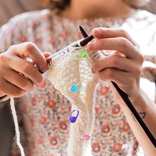 Lunarm 315 Pieces Stitch Locking Clip, Colorful Knitting Markers Crochet Clips With 15 Pieces Big Eyes Blunt Sewing Needles (2Inch/2.3Inch/2.7Inch) #TOP6