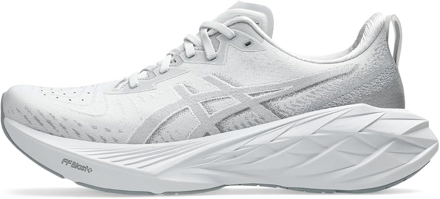 ASICS Mens Novablast 4