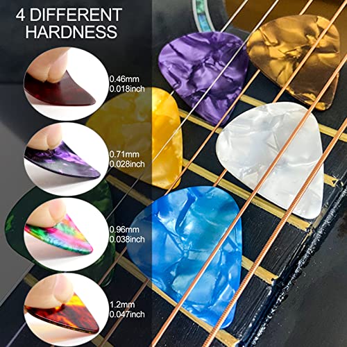 Redamancy 32 Stück Plektren Plectrum, 0.46/0.71/0.96/1.20mm 4 Verschiedene Gitarrenplektren, Plektrum für Akustikgitarre, E-Gitarre, Ukulele, Bass, Guitar Picks, Zubehör für Gitarre