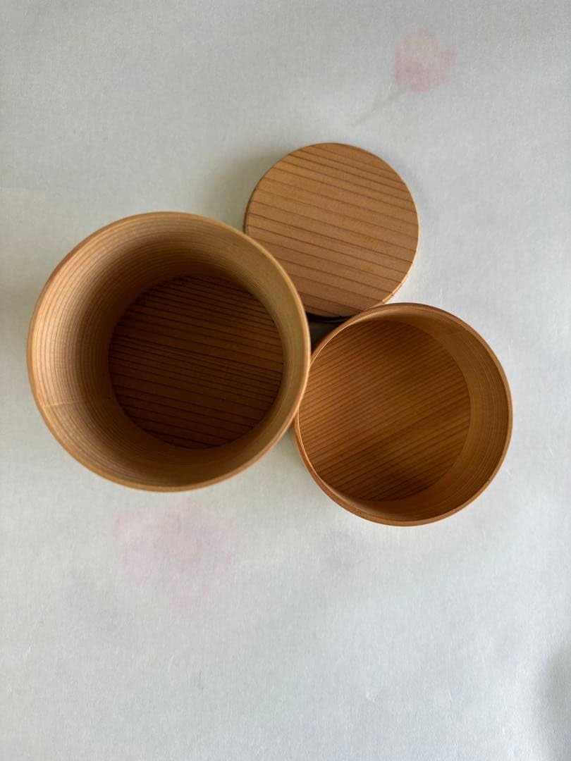 Amazon｜秋田杉 曲げわっぱ 茶筒天然木柾目木の香り漂う逸品｜茶筒