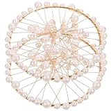 Accessoires photo pour fiançailles : légers et résistants, ces cercles de perles sont faciles à transporter et à placer. décoration délicate en perles