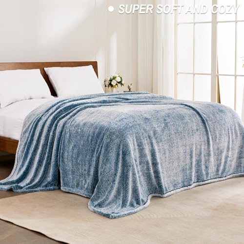 Image of Exclusivo Mezcla Plush Fuzzy Fleece Bed Blanket Queen Size, Super Soft, Fluffy and Warm Blankets Suitable for All Seasons (Mixed Teal, 90x90 Inches)
