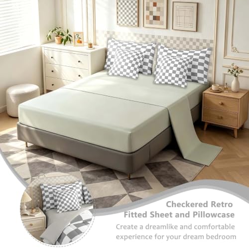 Image of Checkered Retro Comforter Set Full Size 7 Pieces Grey Plaid Bedding Set for Kids Boys Girls Geometric Vintage Bed in a Bag Modern Simple Groovy Aesthetic Bedroom Decor All Season Quilted Lightweight