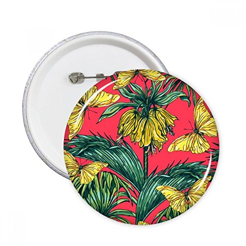 Badge bouton rond motif papillon rose pour décorer une veste en jean au quotidien