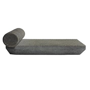 Natural Rock Made Portable Ammikkallu Hand Grinder (15 Inch Length X 10 Inch Width, Grey Colour)