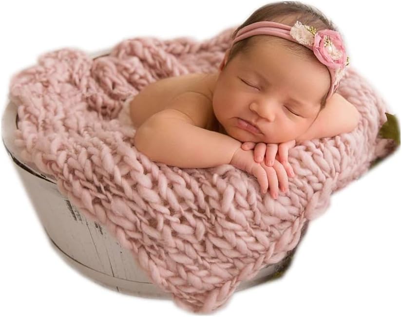 Coberllus Newborn Baby Photography Props Blanket Handmade Knitted Twist Wrap Posing Aid Backdrops for Boy Girls Photography Shoot