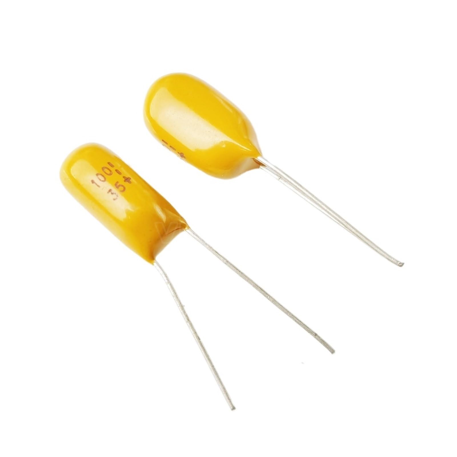 Condensateurs au tantale pour éliminer les chutes de tension sur circuit 35V 100UF 107L