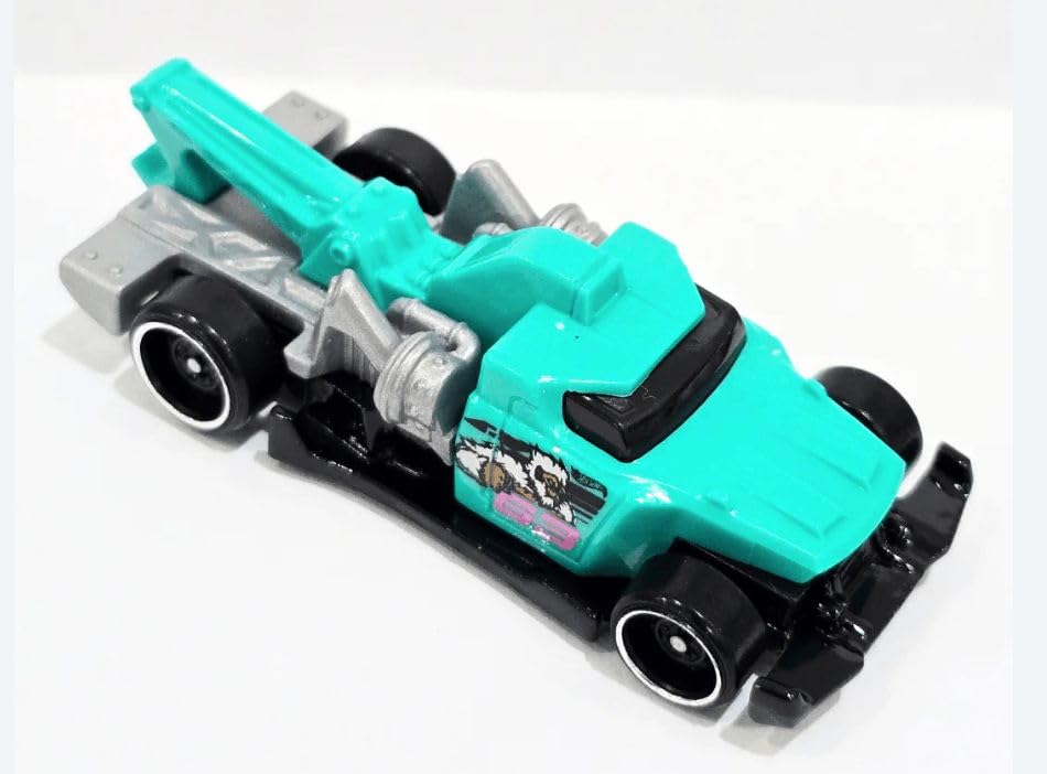 Image of hw Die-Cast 1:64 for Ages 3 and up (Haulerback | HW Hot Trucks)