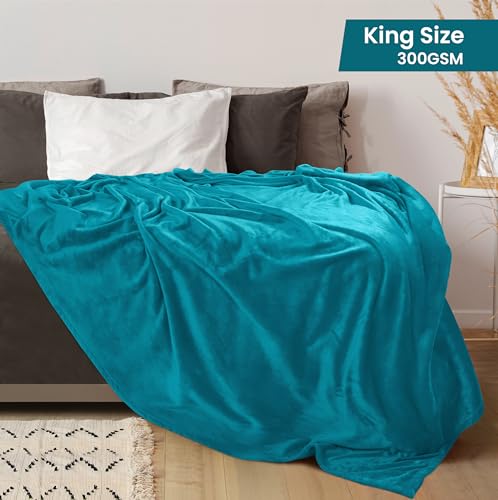 Image of Utopia Bedding Soft Fleece Bed Blanket King Size Turquoise (90x102 Inch)