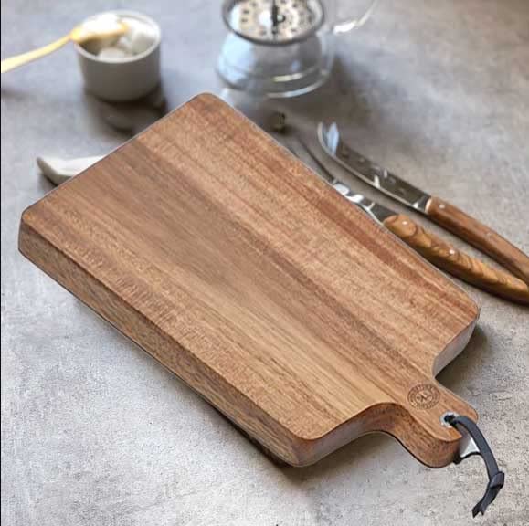 AAMEN Large Natural Acacia Wood Sharing Board- Acacia Wood Cutting Board with Handle- Kitchen Chopping Boards for Meat, Cheese, Bread, Vegetables &Fruits- (20 X 45cm)