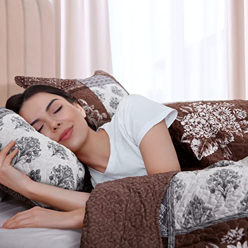 LEAONME 3 Pieces California King Size Quilt Set Brown Oversized 120x120 Inch Bedspread Coverlet Lightweight Microfiber Patchwork Bed Cover for All Seasons (1 Quilt, 2 Pillow Shams)
