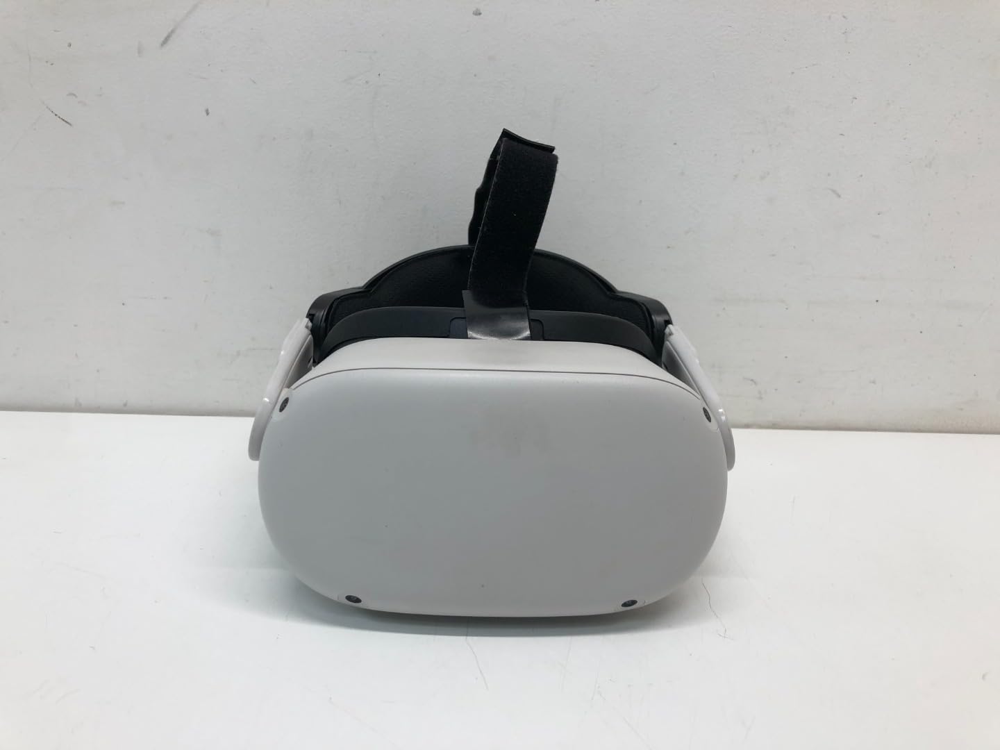 Oculus Quest 2 – Advanced All-in-One Virtual Reality Headset – 64 GB (UK Model)