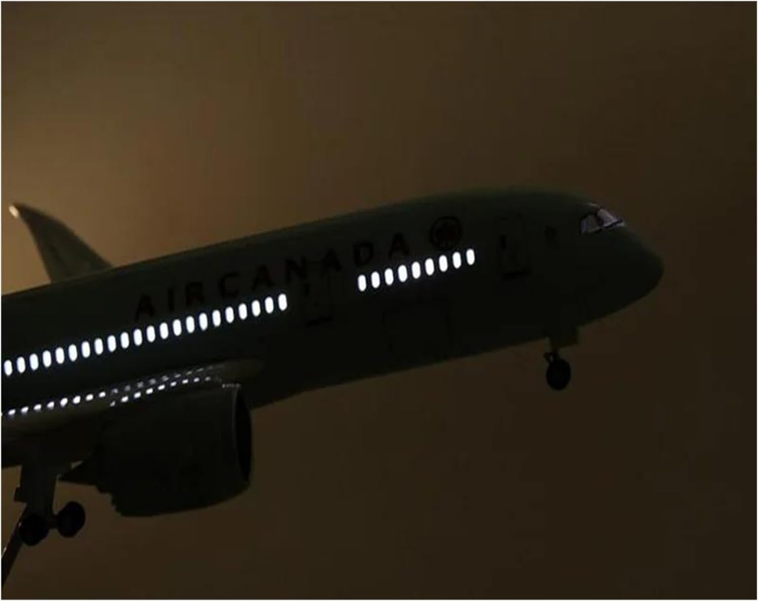 Miniature Scale 1 130 for Canada Airways Boeing B787 Resin Airbus Airplane with Light and Wheel Collection Display Toy Flying Toy Game Kits(with Light)