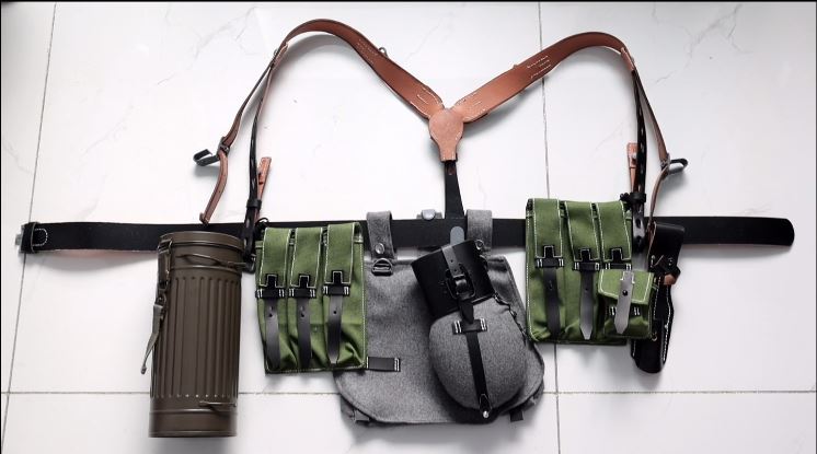Amazon.com: German MP40 Equipment Set WW2 Soldier Combat Carrying