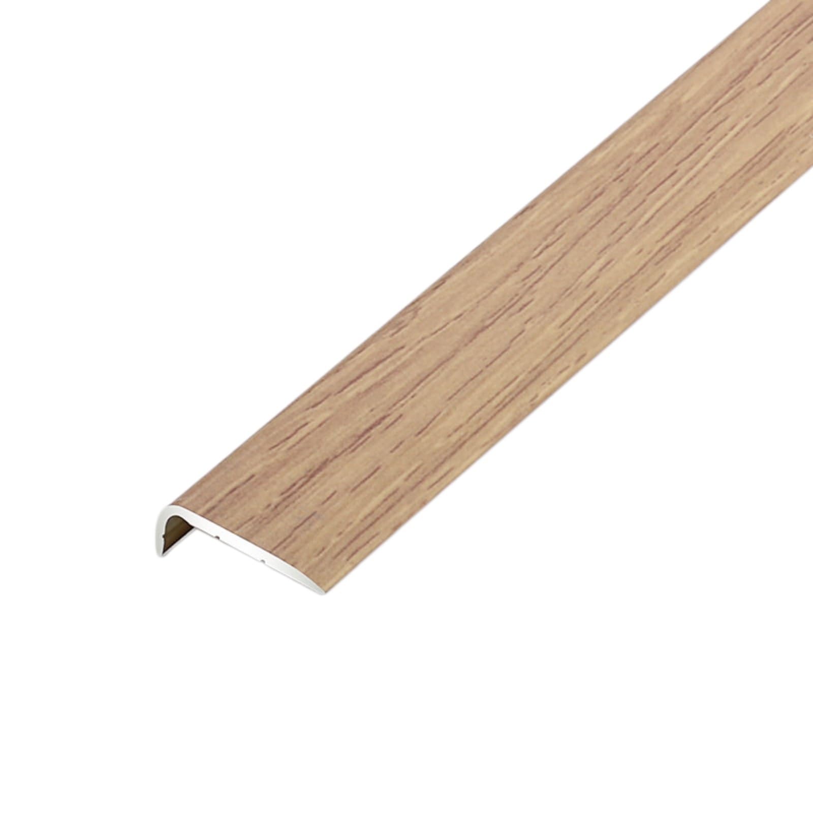 Profilé finition angle alu effet bois pour sécuriser les angles de carrelage de votre cuisine