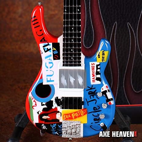 Amazon.com: FanMerch Flea Michael Balzary Psycho Flea - Guitarra de bajo en  miniatura réplica coleccionable : Hogar y Cocina
