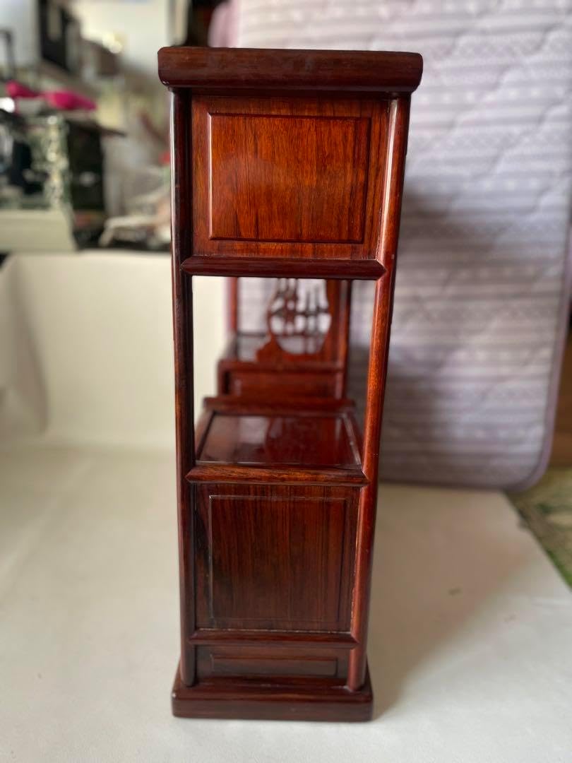 螺鈿細工 小ぶり 茶箪笥 飾り棚 段違い茶壷棚 和風飾り棚 透かし彫り