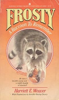 Paperback Frosty: A Raccoon to Remember Book