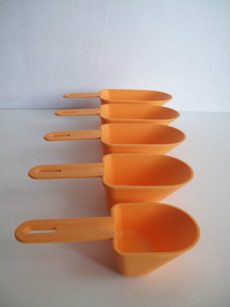 TUPPERWARE Backen Meßlöffel orange Maßgeber Meß Löffel Mehlschaufel Backhelfer