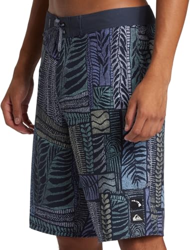 Quiksilver - Mens Surfsilk Hawaii Tropics 21 Boardshort, Color Surf Days/Dark Navy, Size: 384
