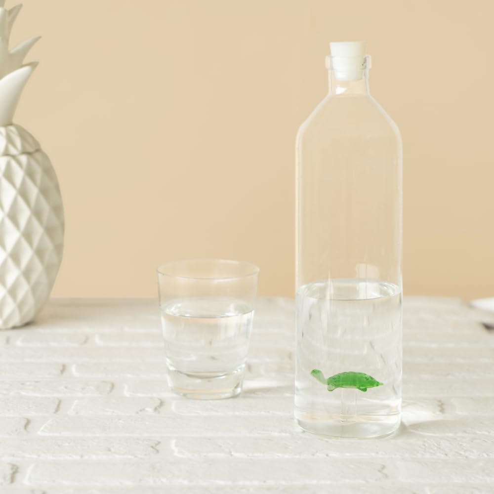 Balvi Atlantis Turtle Glass Water Bottle with Green Turtle Figure Inside, Borosilicate Glass, 1.2L Capacity, Dishwasher Safe, Ideal for Home or Office Use – Botella Atlantis Tortuga