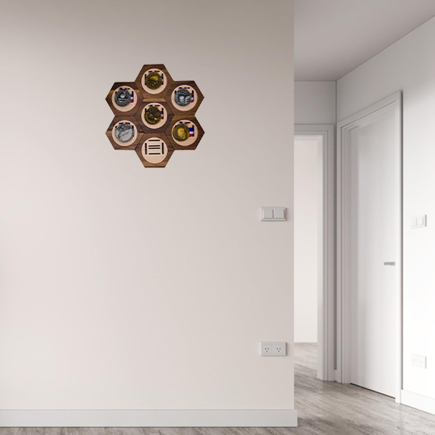 Medaille display | Sportmedailles | Track & Field | Militair | Spartan, Races, Running, Marathons – Houten Zeshoek Honingraat Medaille Hanger Display Case