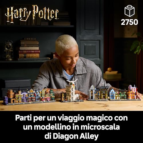 Harry Potter Negozi di Magia di Diagon Alley, Miniatura da Esposizione e Collezione con 16 Microfigure tra cui Harry, Draco Malfoy, Hermione Granger e Famiglia Weasleys, Regalo Uomo o Donna 76444 - Lego - Immagine 1