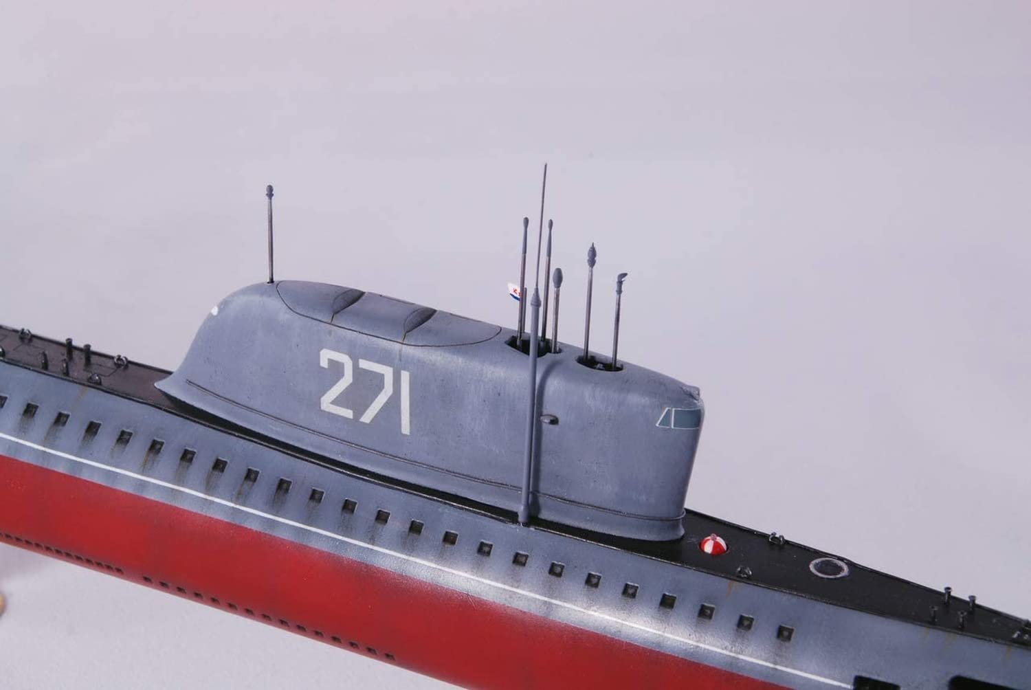 Amazon | ズベズダ 1/350 ソビエト連邦軍 K-19 ソビエト原子力潜水艦