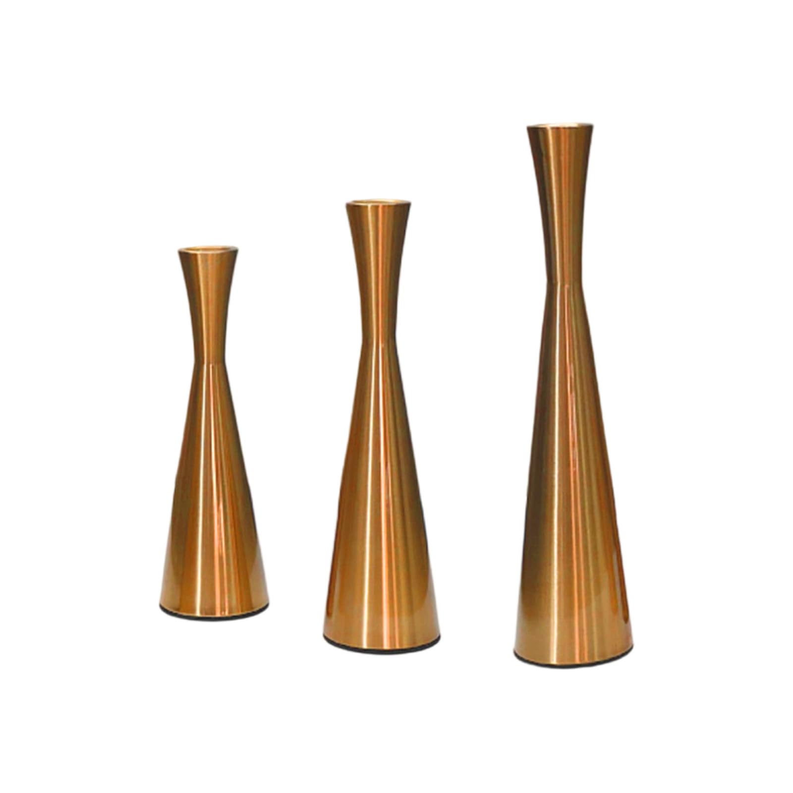 Bougeoirs en métal stables pour illuminer vos dîners de fête