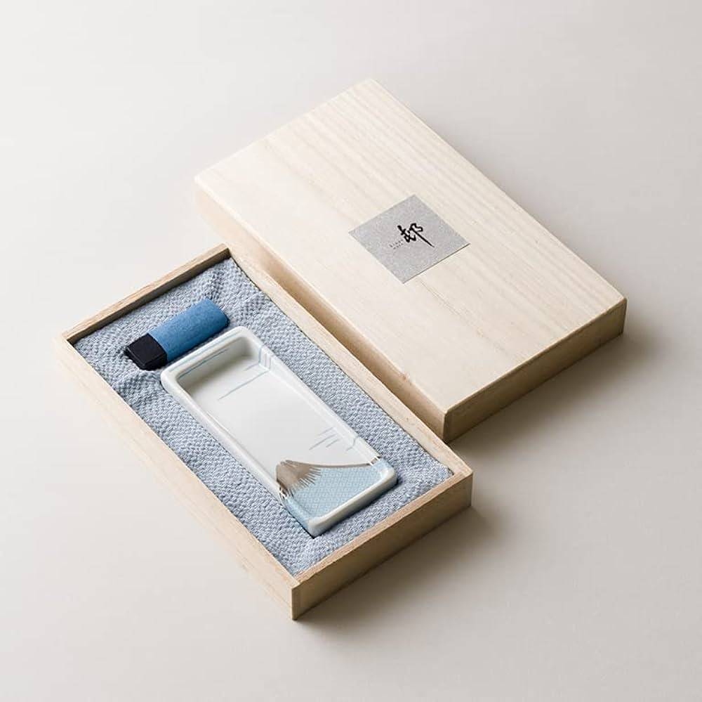 いち様　硯3つ、墨1つセット いち様 硯3つ、墨1つセット