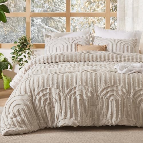 Bedsure Boho Tufted King Comforter Set – Beige Boho Bedding Comforter Sets, 3 Pieces Farmhouse Shabby Chic Embroidery Bed Set, Soft Fluffy Cozy Arch Pattern Comforter for All Seasons